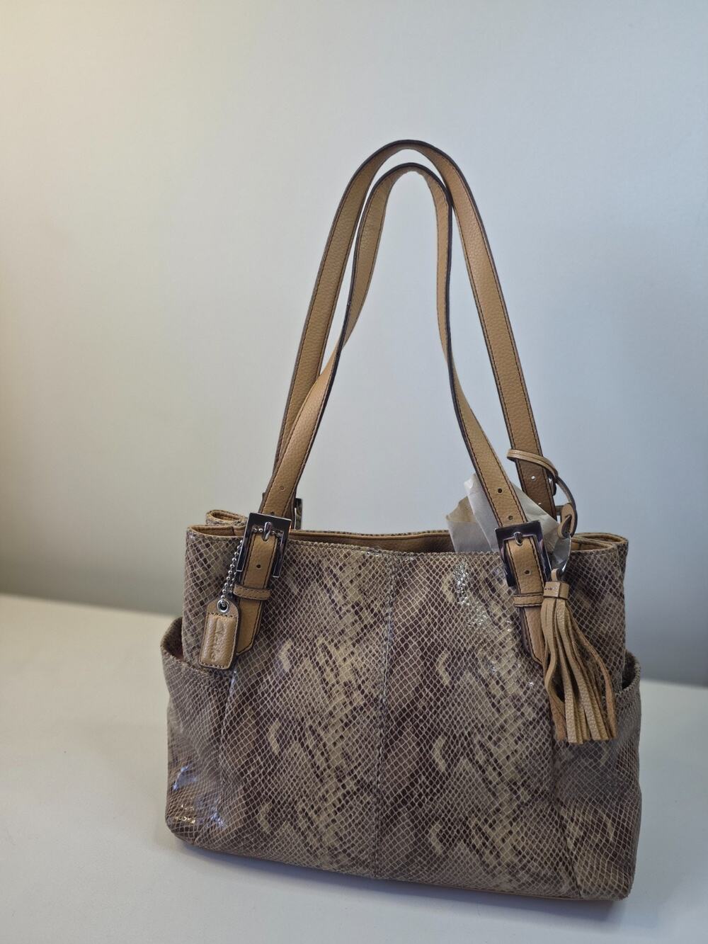 Clarks Snakeskin Print Shoulder Bag Tote Purse Beige Tan NEW GENUINE LEATHER